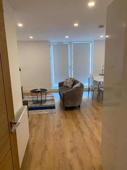 Apartment S-W-4 London Bagian luar foto